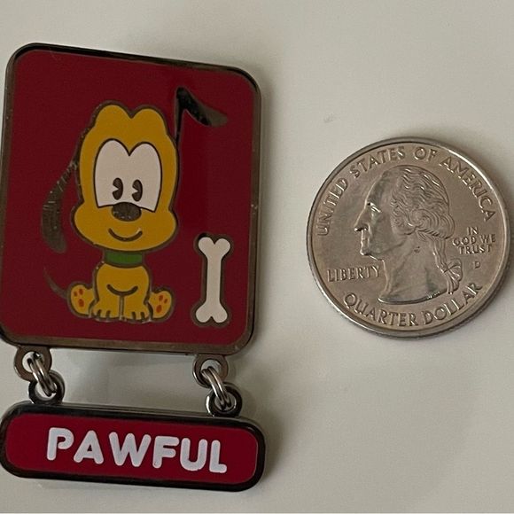 Disney Cuties Pluto 🐾 Pawful hanging Pin - LE1000 - Picture 3 of 3